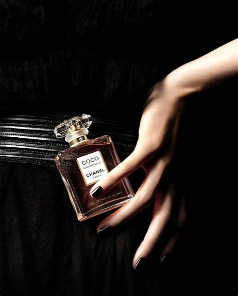 nuova fragranza chanel intense